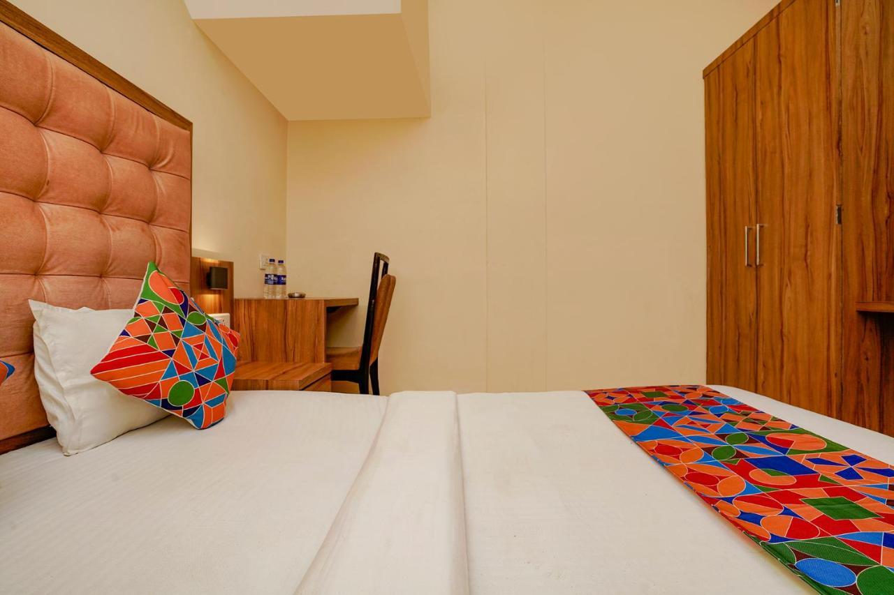 Fabexpress Emerald Inn Bombay Extérieur photo