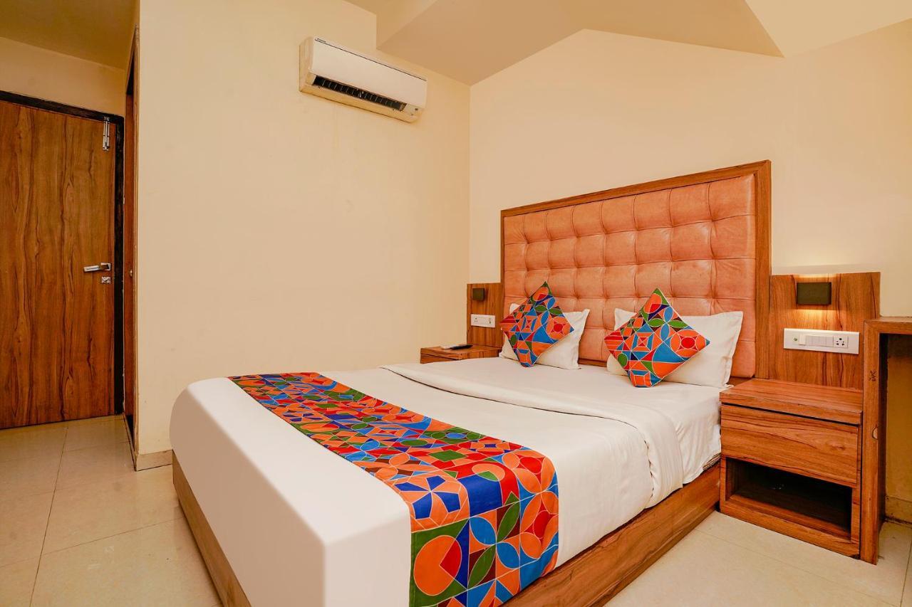 Fabexpress Emerald Inn Bombay Extérieur photo
