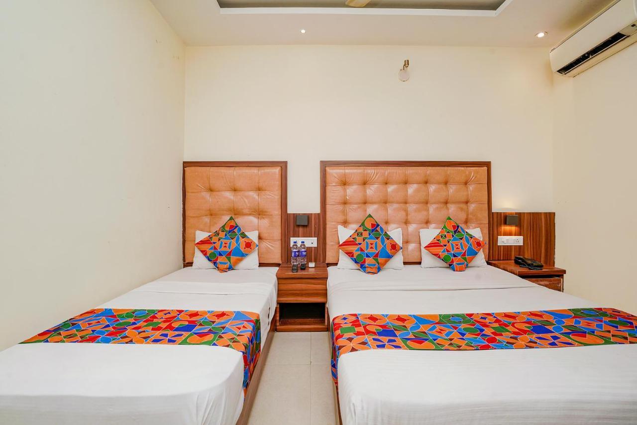 Fabexpress Emerald Inn Bombay Extérieur photo