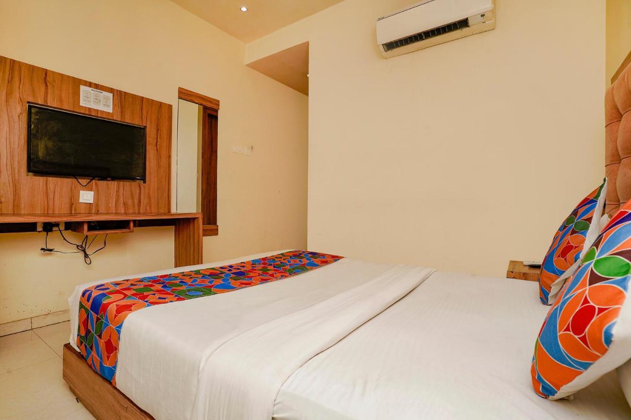 Fabexpress Emerald Inn Bombay Extérieur photo